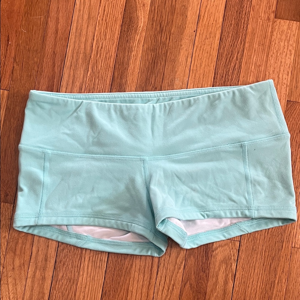 Fleo LRC shorts